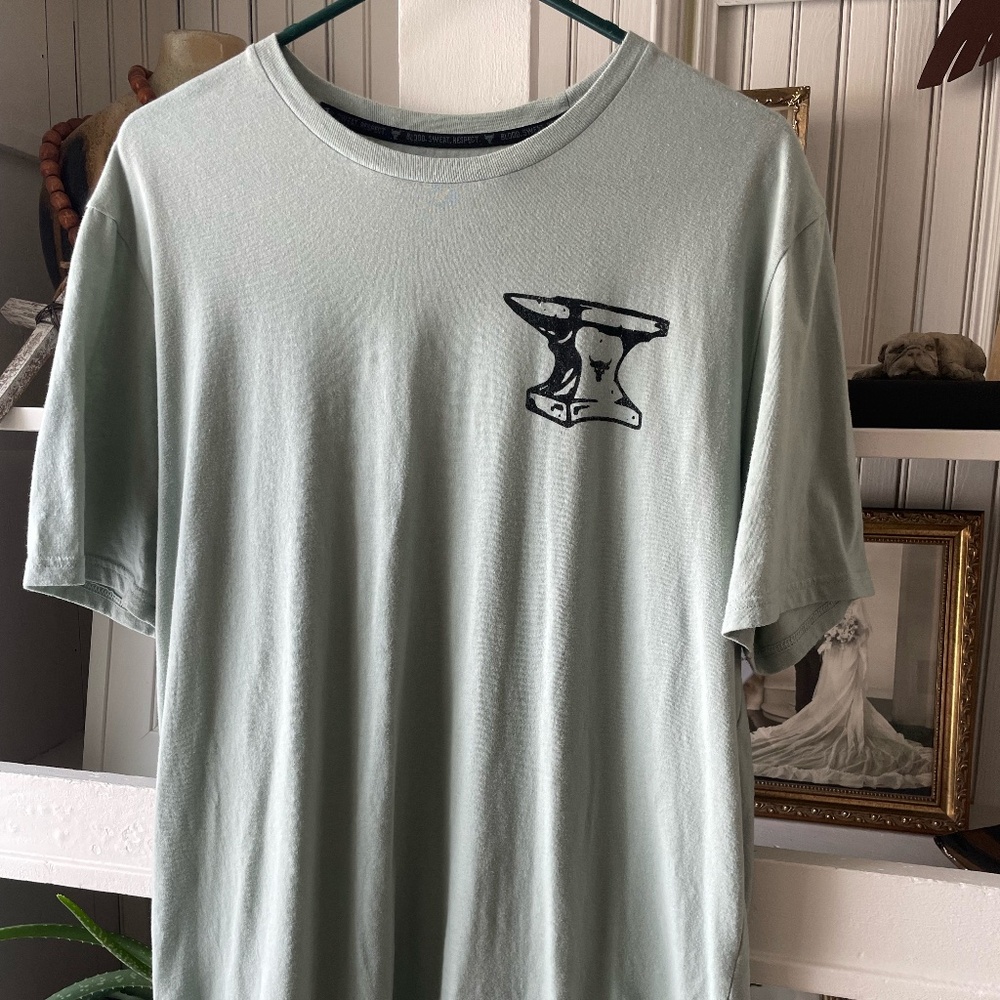 MENS XL UNDER ARMOUR HEATGEAR IRON PARADISE WRECKING CREW XL